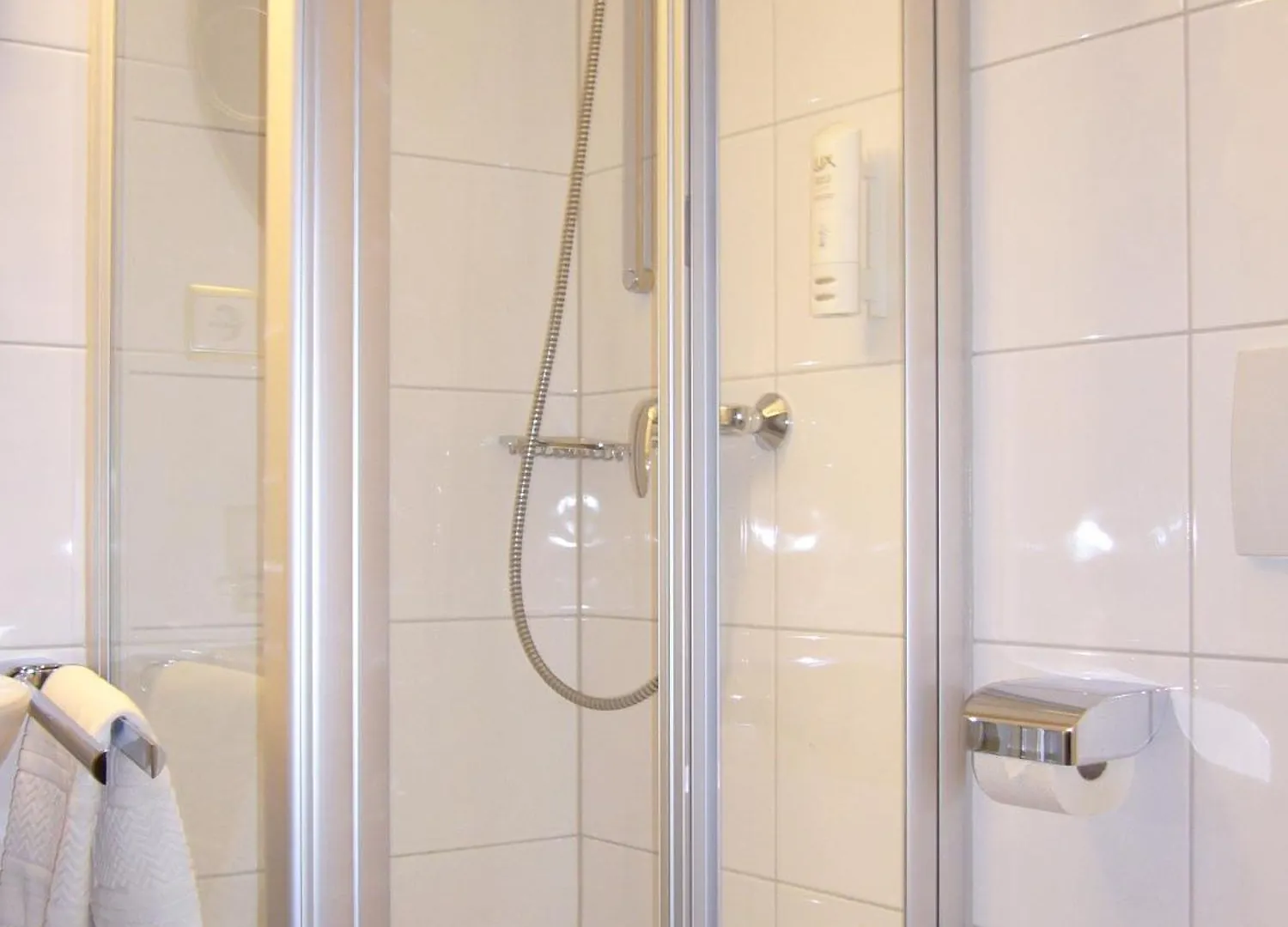 Hotel Alter Kranen Wurzburgo 3*,  Alemania