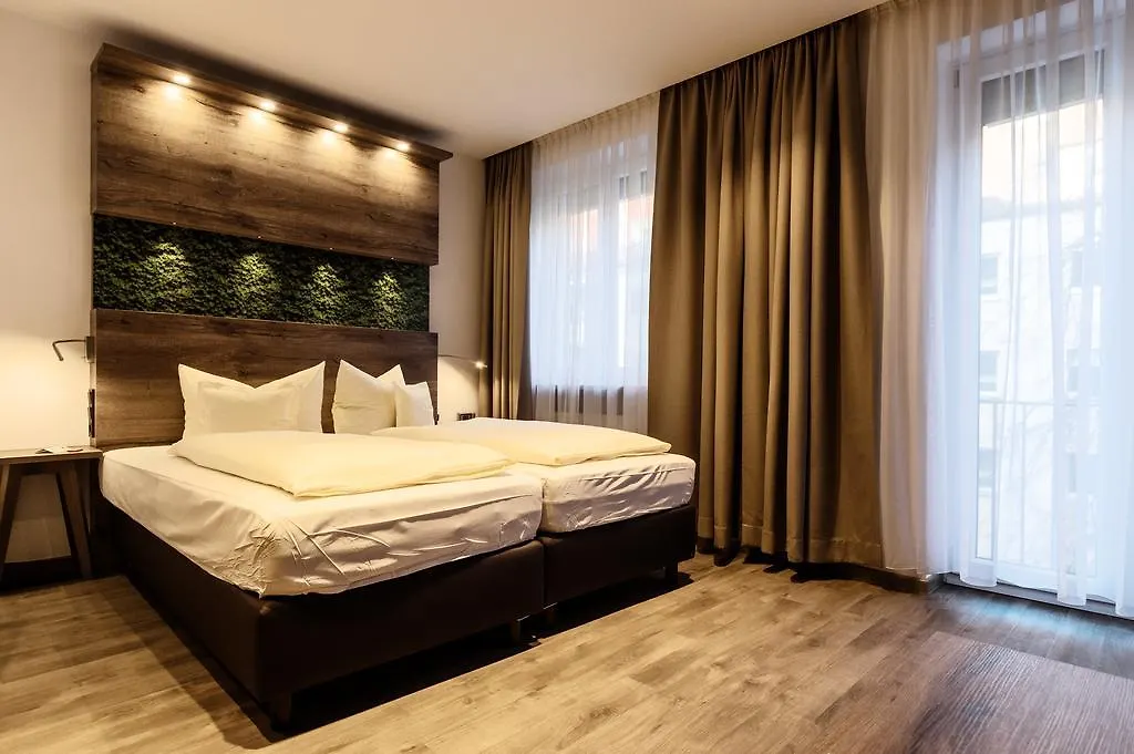 Hotel Alter Kranen Wurzburgo 3*,  Alemania