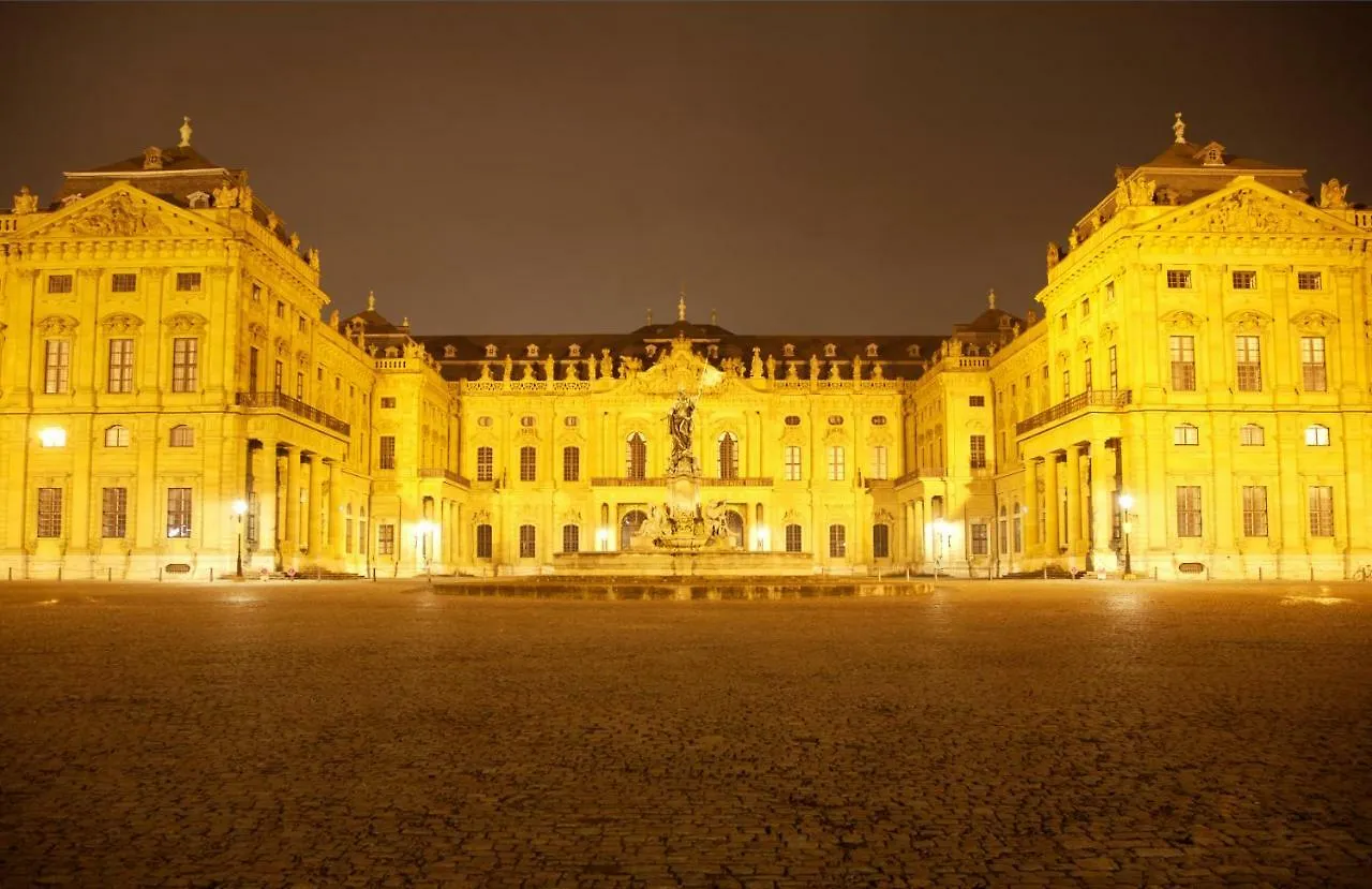 Hotel Alter Kranen Wurzburgo 3*,  Alemania